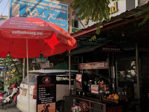 Khai trương thêm quán tại Lào 